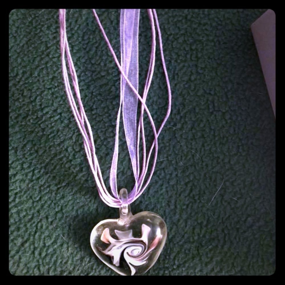 💎 Glass Heart Necklace
